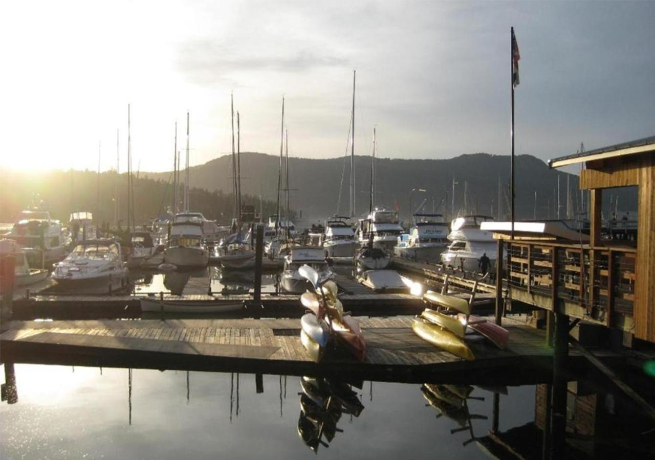 Brentwood Bay Resort & Spa Exterior foto