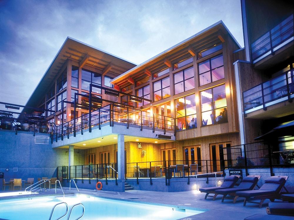 Brentwood Bay Resort & Spa Exterior foto